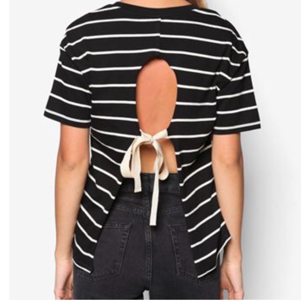 TOPSHOP OPEN BACK TOP (BRAND NEW)